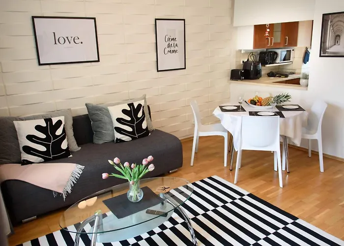 Peony Kaldy Free Garage Under The House شقة