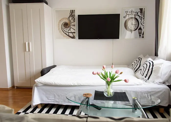 شقة Peony Kaldy Free Garage Under The House بودابست